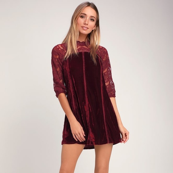 Lulus Dresses & Skirts - 🌺05/01 HOST PICK🌺 LULUS VELVET SHIFT DRESS